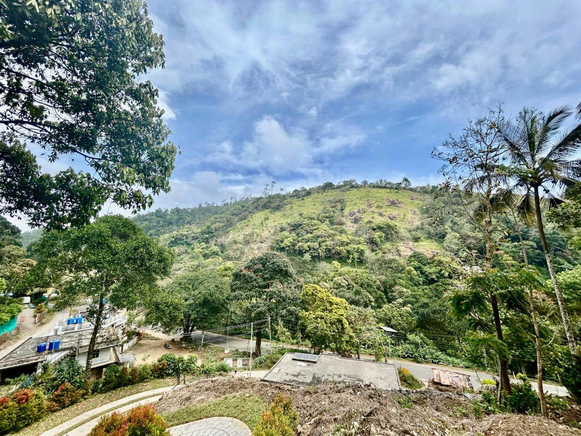 Misty Heights Peermade - Private Mountain Villa Retreat Vandiperiyār Exterior foto